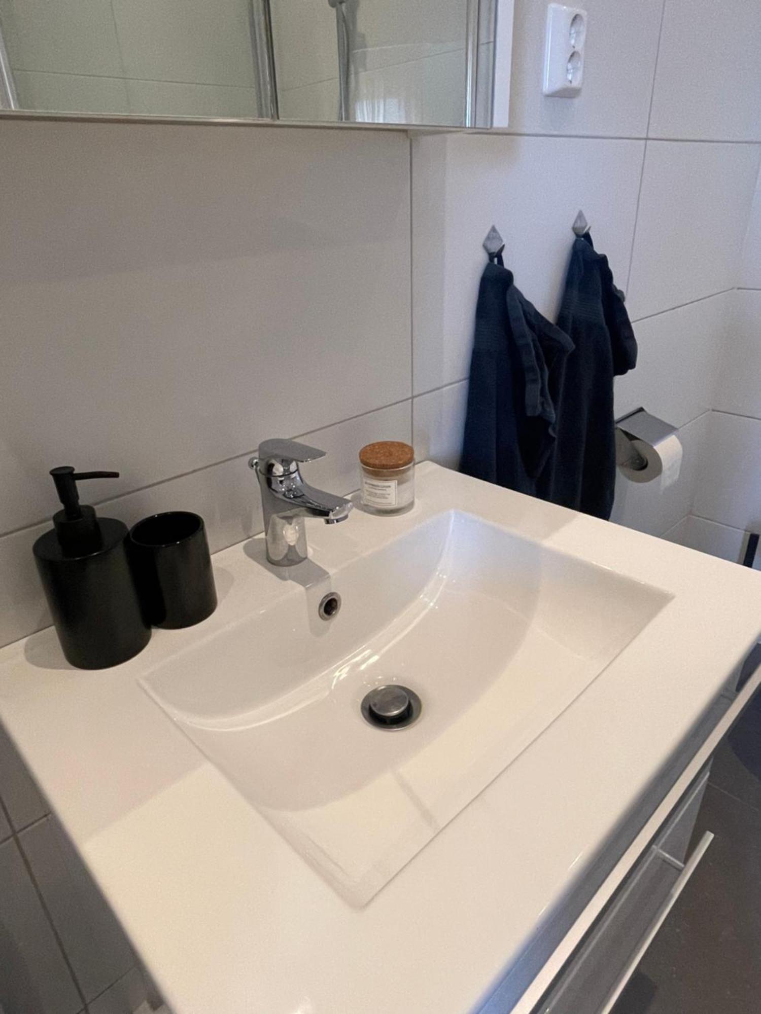 Groena Huset Торсби Екстериор снимка